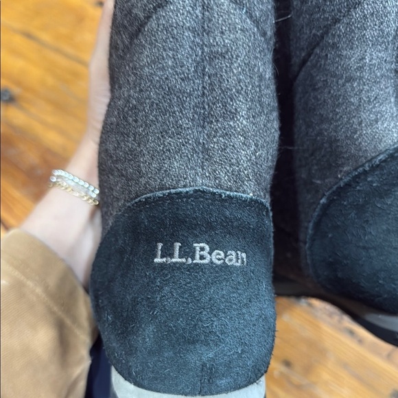 LL Bean Black Lace-Up Winter Boots with Fur Lining size 9 ID 299782 - Picture 2 of 11